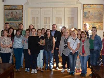 Πάτρα: Επίσκεψη στο Δημαρχείο 20 εκπαιδε...
