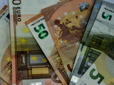 Ο «χάρτης» των πληρωμών από ΕΦΚΑ και ΟΑΕ...