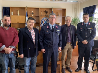 Εθιμοτυπική επίσκεψη του ΔΣ του Εμπορικο...