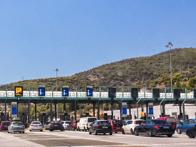 Επιστρέφουν σταδιακά οι αδειούχοι του Αυ...