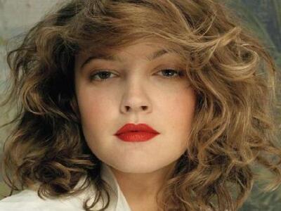 Drew Barrymore: Το φόρεμα που αποκαλύπτε...