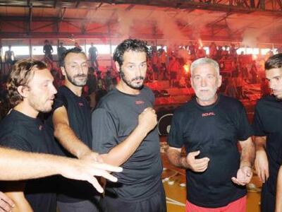 Nέο ξεκίνημα για την Παναχαϊκή με κόσμο ...