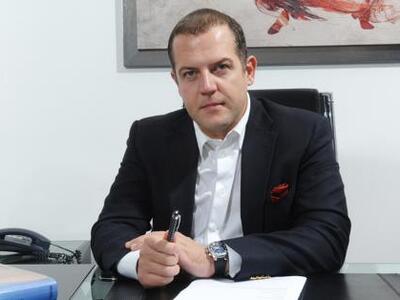 Φρένο στη γήρανση βάζει η πλαστική χειρουργική 