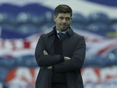 Φίλαθλοι της Ρέιντζερς βρίζουν τον Τζέρα...