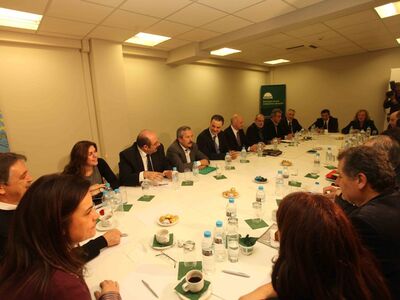 Συνεδριάζει σήμερα το Πολιτικό Συμβούλιο του ΠΑΣΟΚ