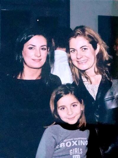 H Χρύσα Σπηλιώτη με τη διευθύντρια σύντα...