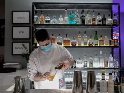 Πλεύρης: Ίσως και να μην καταργηθεί η χρ...