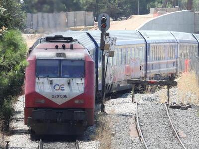 Τραγωδία στην Πάτρα: τρένο παρέσυρε και ...