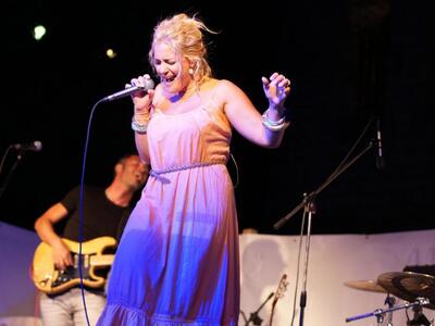 Η Νατάσσα Μποφίλου άλλαξε! Αδυνάτισε πάρ...