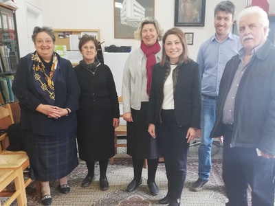 Χριστίνα Αλεξοπούλου: Καθρέφτης της κοιν...