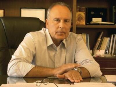 Πύργος: Αποσύρει την υποψηφιότητά του ο ...