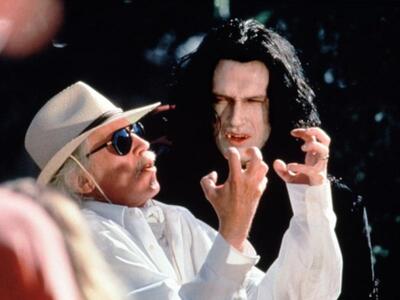 Ο μετρ των ταινιών τρόμου σκηνοθετεί Western