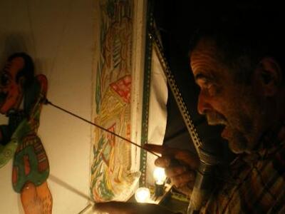 Διαμαρτυρία του καραγκιοζοπαίχτη Γιώργου...