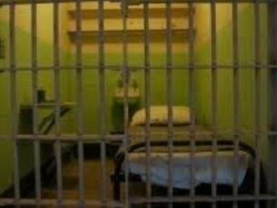 Αγρίνιο: Πήγε στο επισκεπτήριο κι έμεινε...