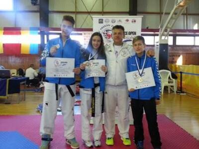 Διακρίσεις για τους αθλητές της Αστραπής...