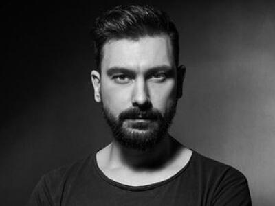 Aυτό το Σάββατο στην παραλία της Καλογρι...