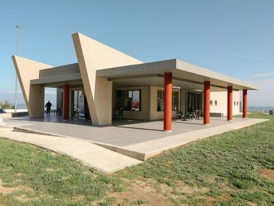 Νέος χώρος στάθμευσης βαρέων οχημάτων στ...