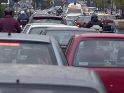 Πάτρα - Τώρα: Κυκλοφοριακό κομφούζιο στο...