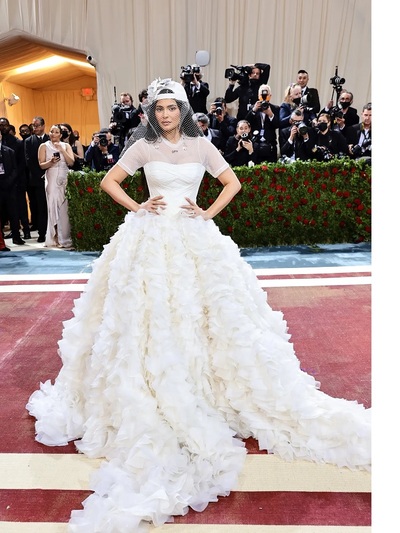 Kάιλι Τζένερ με Off White
