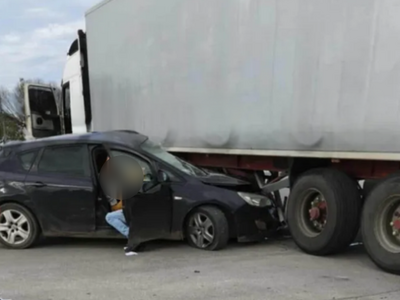 Πάτρα: Τροχαίο στην Παραλία- Σύγκρουση Ι...