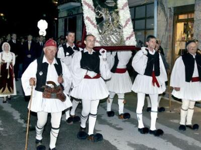 Έθιμα και παραδόσεις για το Πάσχα από τη...