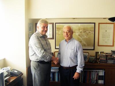 Με τον Δημήτρη Αϊβαλή ο Γιάννης Λαϊνιώτης