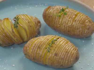 Κοτόπουλο με πατάτες ακορντεόν ή αλλιώς....