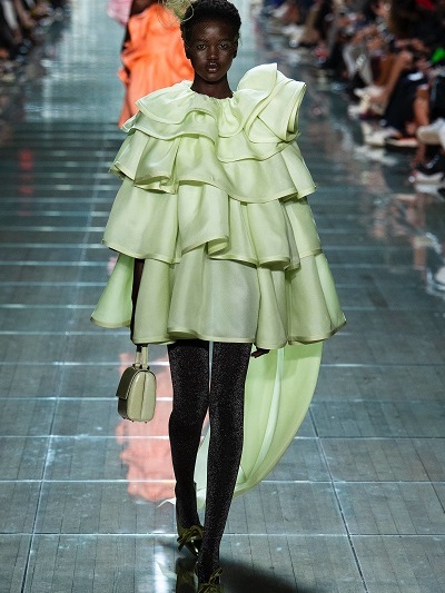 MARC JACOBS
