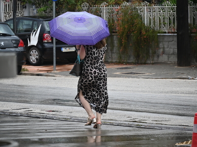 Καιρός: Έρχεται τριήμερο με καταιγίδες κ...