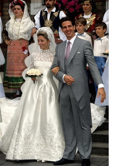 To Valentino νυφικό της Μαρί Σαντάλ (199...