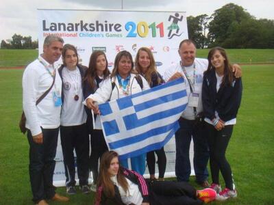 Μετά την απονομή στην ομάδα σκυταλοδρομί...