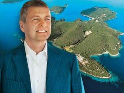 ΜΟΝΟ ΣΤΟ THEBEST.GR: Συναγερμός σε εταιρ...