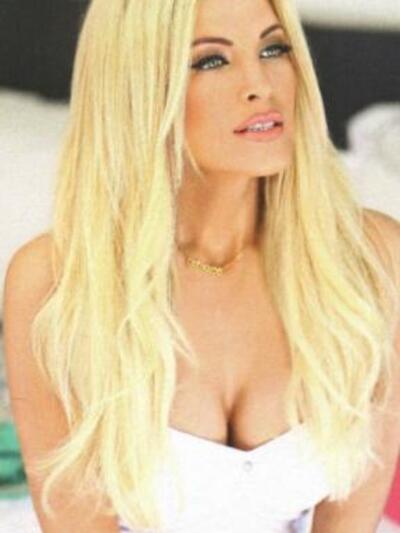 Ήρθε η μεγάλη της στιγμής….Πλατινέ μαλλί...