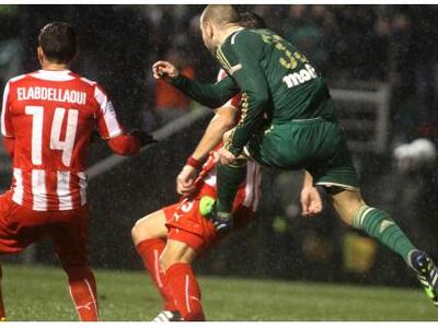 Σούπερ Λίγκα: Όλα τα βλέμματα στο ντέρμπ...