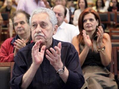 Ο Κουβέλης συγκρότησε την "Ενωτική ...