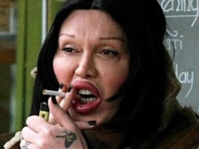 Κι όμως το πρόσωπο που βλέπετε, ανήκει σ...