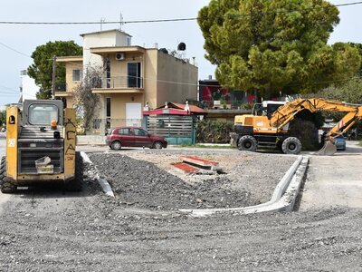 Πάτρα: Ανακατασκευάζεται ο δρόμος, στην ...