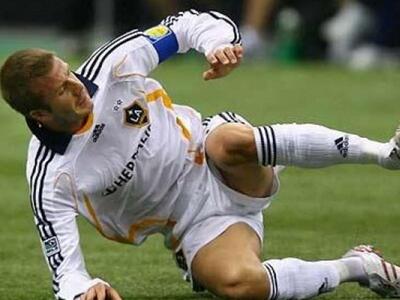 Κρεμάει τα παπούτσια του ο Μπέκαμ;