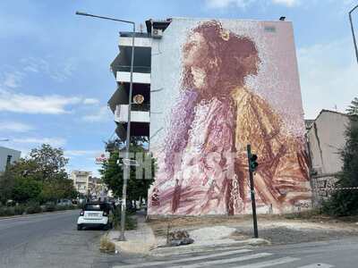 Πάτρα- ArtWalk 10: Η νέα τοιχογραφία στη...