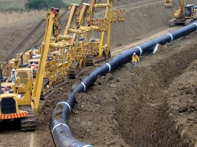 Συμφωνία για τον αγωγό φυσικού αερίου Ελ...