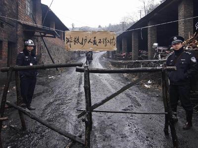 Σώοι βρέθηκαν 44 εργαζόμενοι σε ανθρακωρ...