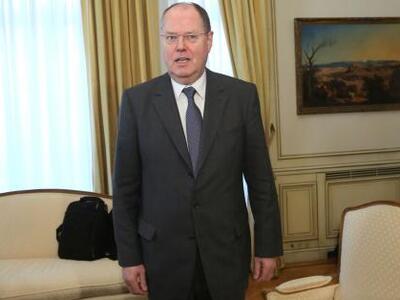 Bild: Ο Στάινμπρουκ εκβιάζεται