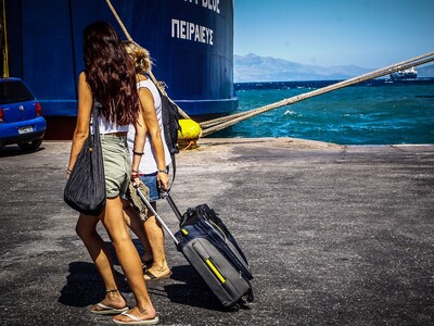 Κορωνοϊός: Οι Αθηναίοι κατεβαίνουν τα νη...