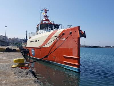 Ο καπετάνιος του EDT LEON μιλά στο thebe...