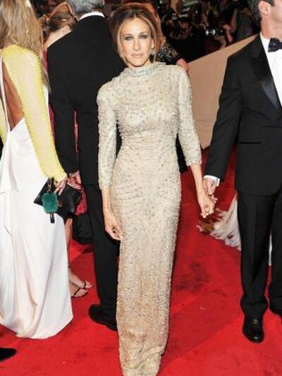 Η Sarah Jessica Parker με Alexander McQueen