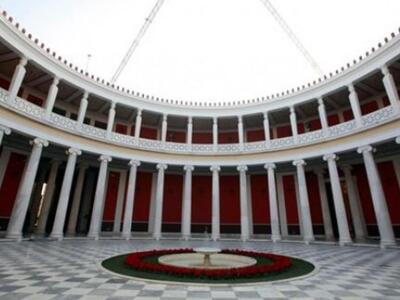 876 δημοσιογράφοι απο ξένα ΜΜΕ στην Αθήν...