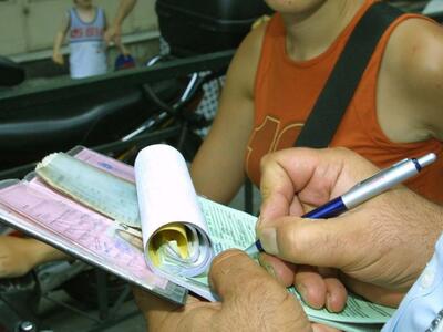 Μείωση έως και 50% στα πρόστιμα της Τροχ...