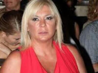 Η Δήμητρα Παπανδρέου πούλησε κειμήλια κα...