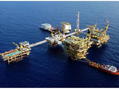 Ανεβαίνει η τιμή του πετρελαίου