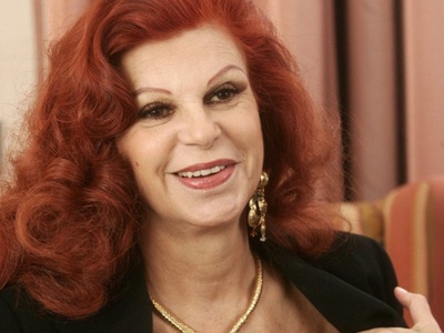 Μίλβα: Σε λαϊκό προσκύνημα η σορός της- ...